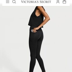 Victoria secret knock out leggings